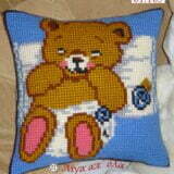 Σταμπωτό μαξιλαράκι κιτ σε χοντρό καμβά 35x35 - Αρκουδάκι μπλε 01.105 Gobelin