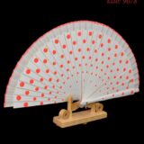 Βεντάλια ξύλινη λευκή κοραλί πουά 21εκ - 9078